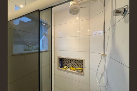 Casa de condomínio à venda com 172m², 3 quartos e 1 vagaBanheiro da Suíte 3