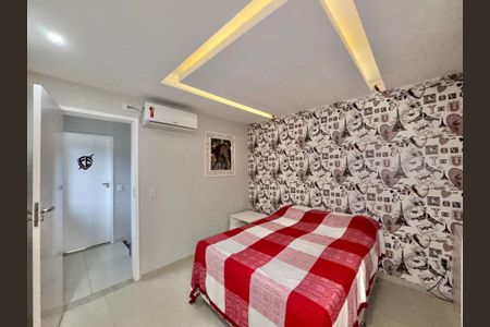 Casa de condomínio à venda com 172m², 3 quartos e 1 vagaSuíte 3