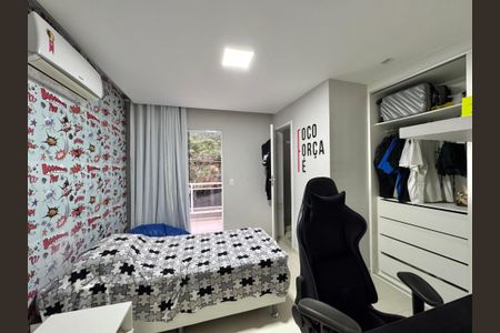 Casa de condomínio à venda com 172m², 3 quartos e 1 vagaSuíte 2