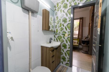 Casa à venda com 150m², 4 quartos e 3 vagasBanheiro 1