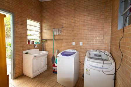 Casa à venda com 150m², 4 quartos e 3 vagasÁrea de Serviço