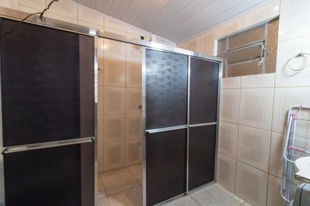 Casa à venda com 150m², 4 quartos e 3 vagasBanheiro 2