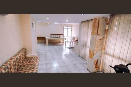 Apartamento à venda com 128m², 3 quartos e sem vagaÁrea comum - Salão de festas