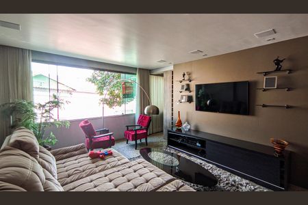 Apartamento à venda com 187m², 3 quartos e 2 vagasSala