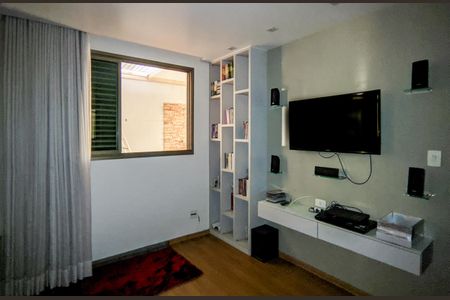 Apartamento à venda com 187m², 3 quartos e 2 vagasQuarto 2