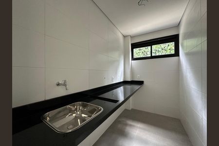 Casa de condomínio à venda com 470m², 3 quartos e 4 vagas