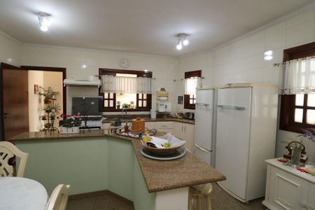 Casa à venda com 296m², 3 quartos e 5 vagasCozinha