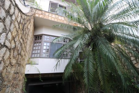 Casa à venda com 296m², 3 quartos e 5 vagasFachada