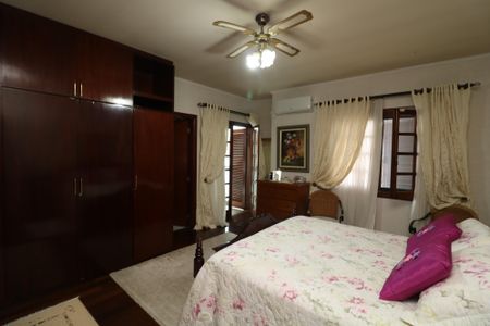 Casa à venda com 296m², 3 quartos e 5 vagasSuíte