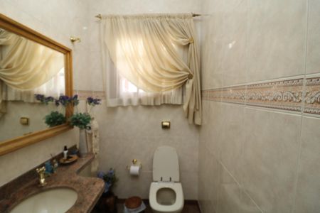 Casa à venda com 296m², 3 quartos e 5 vagasLavabo