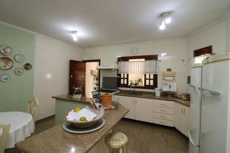 Casa à venda com 296m², 3 quartos e 5 vagasCozinha