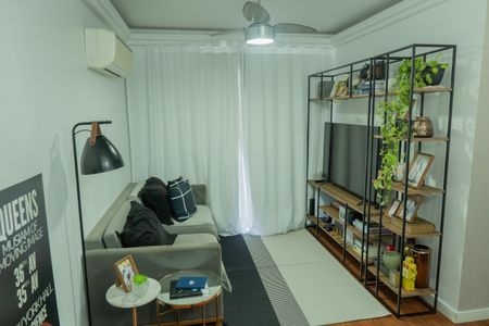 Apartamento à venda com 68m², 3 quartos e 1 vaga Apartamento à venda com 68m², 3 quartos e 1 vagaSala