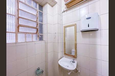 Apartamento para alugar com 21m², 1 quarto e sem vaga Apartamento para alugar com 21m², 1 quarto e sem vagaBanheiro