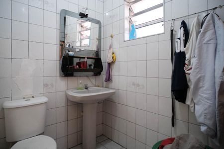 Casa à venda com 87m², 2 quartos e 2 vagasBanheiro Social