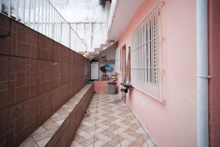 Casa à venda com 87m², 2 quartos e 2 vagasQuintal