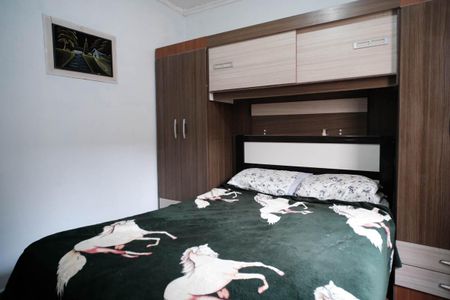 Casa à venda com 87m², 2 quartos e 2 vagasQuarto Suíte