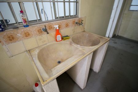 Casa à venda com 145m², 3 quartos e 2 vagasÁrea de Serviço