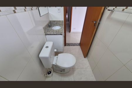 Apartamento à venda com 116m², 2 quartos e 2 vagasBanheiro da suíte