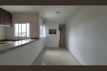 Sala de apartamento para alugar com 2 quartos, 116m² em Vila Curuçá, Santo André