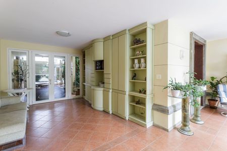 Casa à venda com 660m², 4 quartos e 4 vagasPiscina