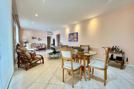 Apartamento para alugar com 400m², 4 quartos e 1 vaga Apartamento para alugar com 400m², 4 quartos e 1 vagaSala