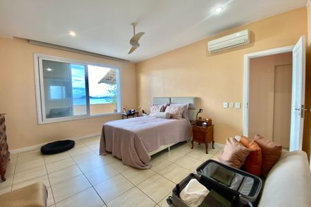 Apartamento para alugar com 400m², 4 quartos e 1 vaga Apartamento para alugar com 400m², 4 quartos e 1 vagaSuite