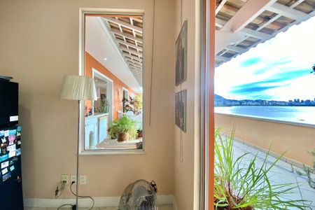 Apartamento para alugar com 400m², 4 quartos e 1 vaga Apartamento para alugar com 400m², 4 quartos e 1 vagaQuarto 1