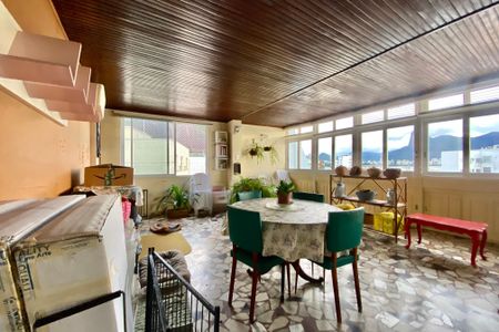 Apartamento para alugar com 400m², 4 quartos e 1 vaga Apartamento para alugar com 400m², 4 quartos e 1 vagaTerraço