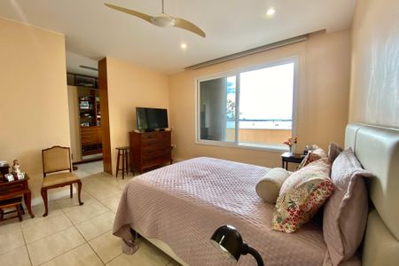 Apartamento para alugar com 400m², 4 quartos e 1 vaga Apartamento para alugar com 400m², 4 quartos e 1 vagaSuite