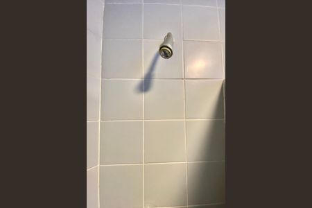 Apartamento para alugar com 400m², 4 quartos e 1 vaga Apartamento para alugar com 400m², 4 quartos e 1 vagaBanheiro social