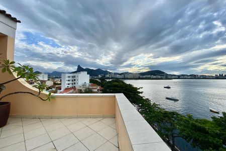 Apartamento para alugar com 400m², 4 quartos e 1 vaga Apartamento para alugar com 400m², 4 quartos e 1 vagaVista varanda Quarto 1