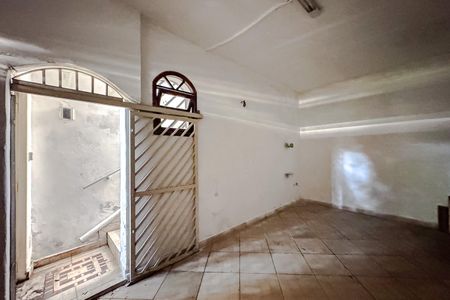 Garagem de casa para alugar com 4 quartos, 400m² em Parque da Mooca, São Paulo