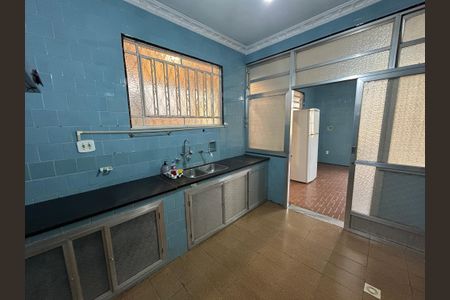 Casa à venda com 160m², 4 quartos e 6 vagasCozinha