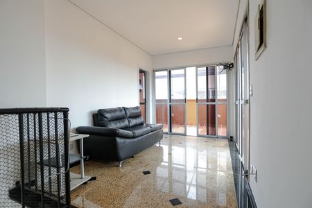 Apartamento para alugar com 220m², 4 quartos e 2 vagasLiving