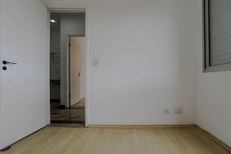 Apartamento para alugar com 220m², 4 quartos e 2 vagasQuarto 2