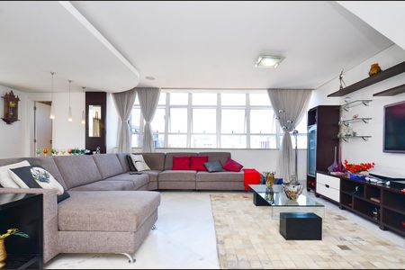 Apartamento à venda com 205m², 3 quartos e 2 vagasSala 