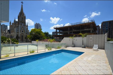 Apartamento à venda com 205m², 3 quartos e 2 vagasÁrea comum - Piscina