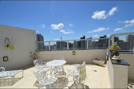 Apartamento à venda com 205m², 3 quartos e 2 vagasArea privativa