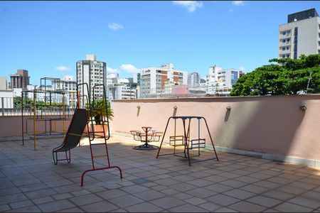 Apartamento à venda com 205m², 3 quartos e 2 vagasÁrea Comum - Playground