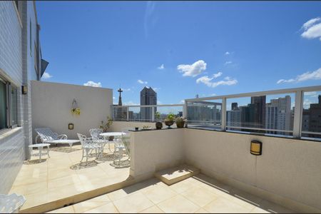 Apartamento à venda com 205m², 3 quartos e 2 vagasArea privativa