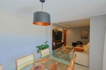 Apartamento para alugar com 150m², 2 quartos e 1 vaga Apartamento para alugar com 150m², 2 quartos e 1 vagaSala