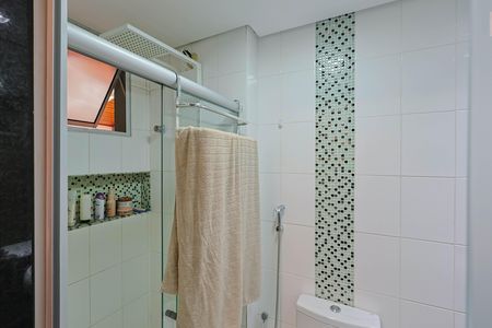 Apartamento para alugar com 150m², 2 quartos e 1 vaga Apartamento para alugar com 150m², 2 quartos e 1 vagaBanheiro da Suíte
