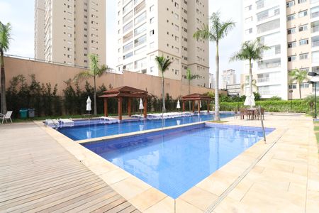 Apartamento à venda com 79m², 2 quartos e 2 vagasÁrea comum - Piscina