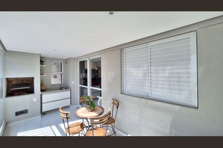 Apartamento à venda com 79m², 2 quartos e 2 vagasVaranda