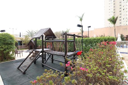 Apartamento à venda com 79m², 2 quartos e 2 vagasÁrea comum - Playground