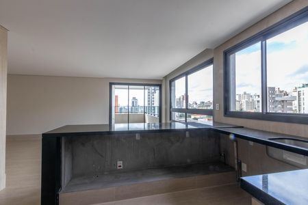 Apartamento à venda com 135m², 4 quartos e 3 vagas Apartamento à venda com 135m², 4 quartos e 3 vagasCozinha