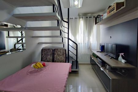 Apartamento à venda com 110m², 2 quartos e 1 vaga Apartamento à venda com 110m², 2 quartos e 1 vagaSala de Jantar