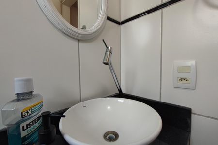 Apartamento à venda com 110m², 2 quartos e 1 vaga Apartamento à venda com 110m², 2 quartos e 1 vagaBanheiro Suíte