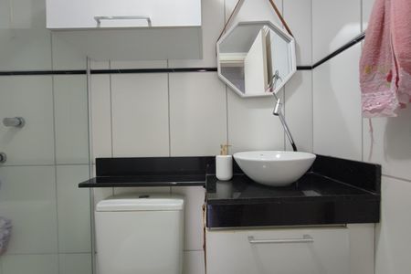 Apartamento à venda com 110m², 2 quartos e 1 vaga Apartamento à venda com 110m², 2 quartos e 1 vagaBanheiro Social