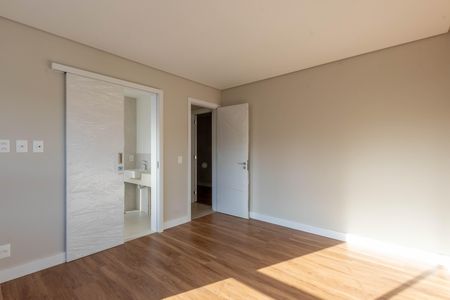 Apartamento à venda com 214m², 4 quartos e 3 vagas Apartamento à venda com 214m², 4 quartos e 3 vagasQuarto 3